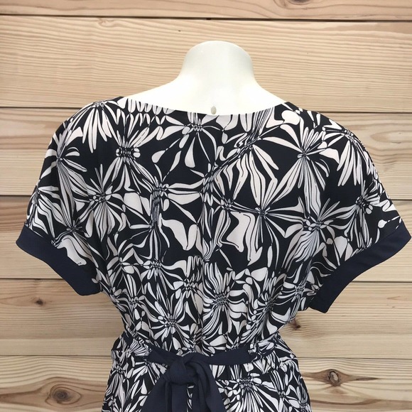 Postmark Anthropologie Dress Small Black Beige Floral Knee Length Blouson B16 - Picture 6 of 8